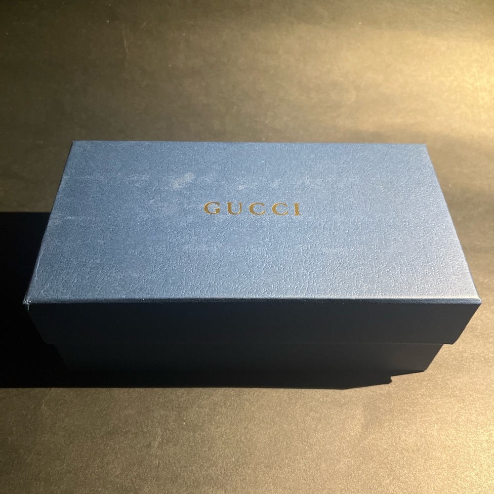 Gucci Black Rectangular Sunglasses - image 6